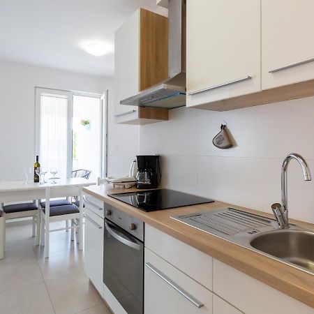 Amoroso Apartment 200M From Sea ポレッチ エクステリア 写真