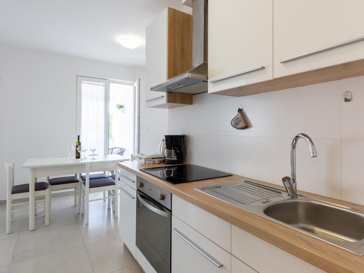 Amoroso Apartment 200M From Sea ポレッチ エクステリア 写真