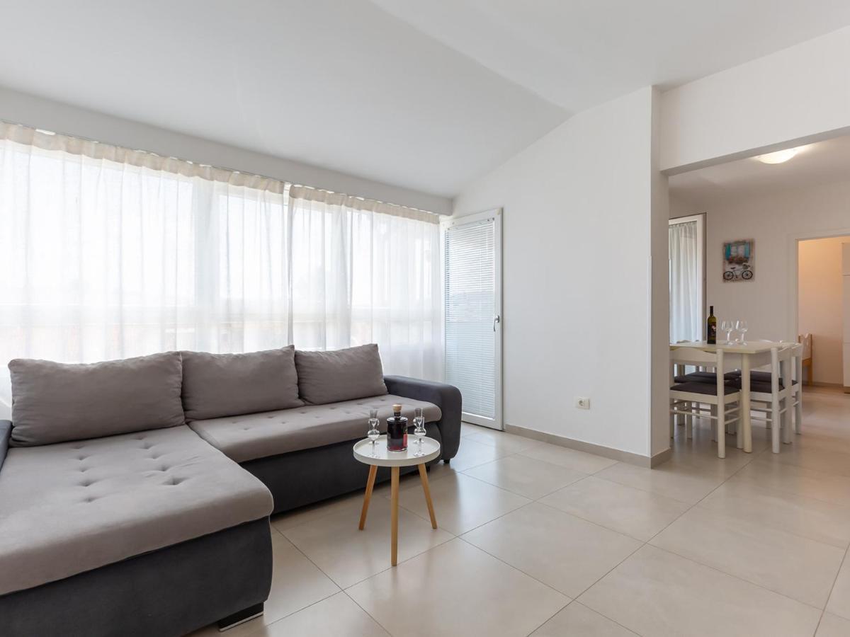 Amoroso Apartment 200M From Sea ポレッチ エクステリア 写真